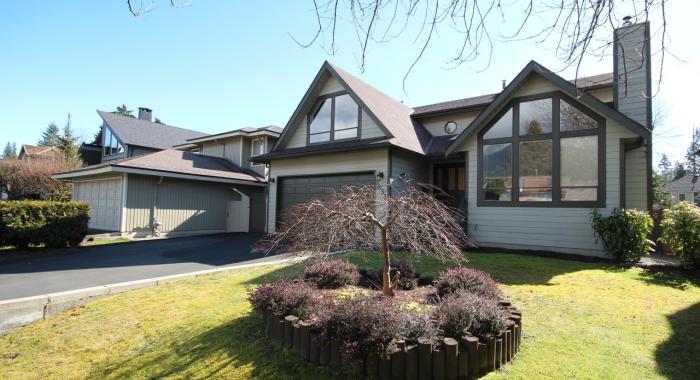 3835 Bishop Place, Indian River, North Vancouver 